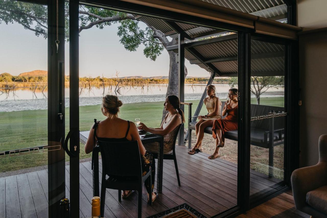 Kimberleyland Waterfront Holiday Park Kununurra Extérieur photo