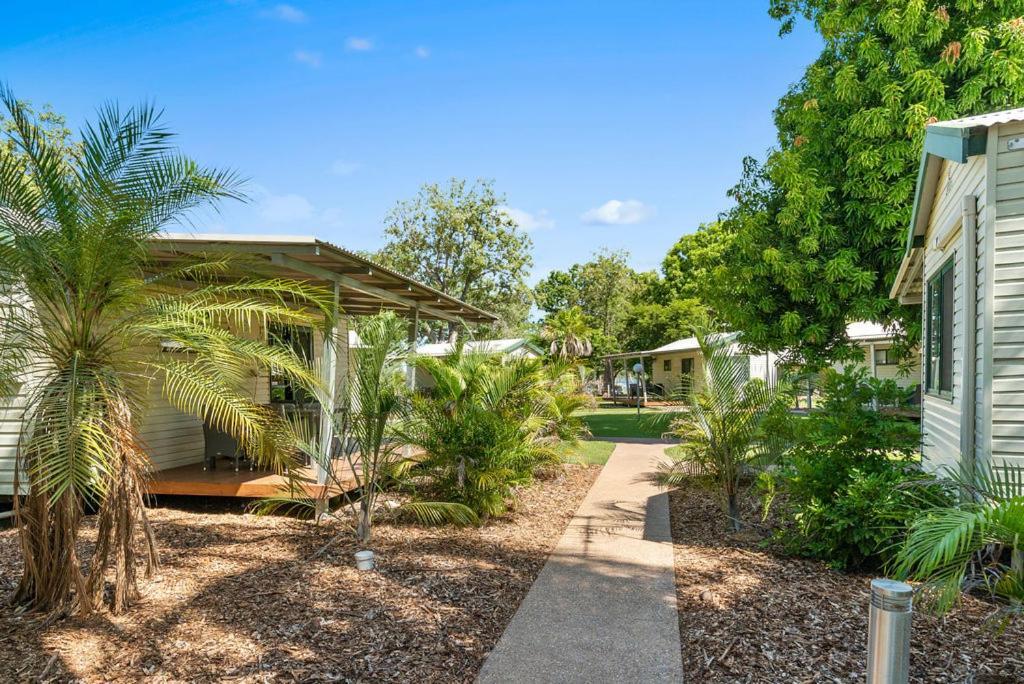 Kimberleyland Waterfront Holiday Park Kununurra Extérieur photo